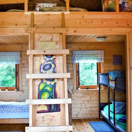 Дом отдыха 3 Bedroom Amazing In *